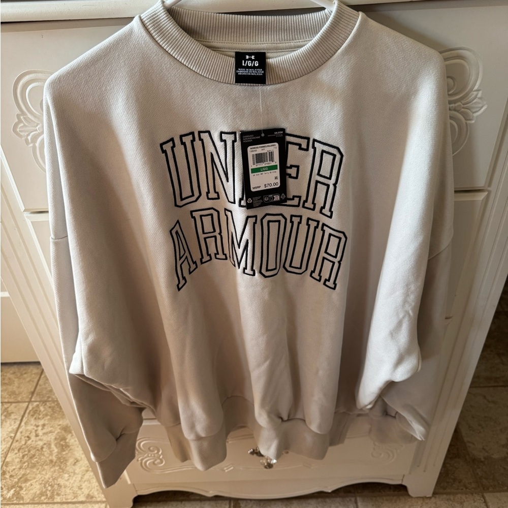 Under Armour Women Off-White Crewneck Sweater